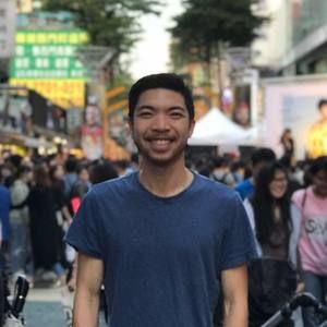 Meet your Posher, Alex